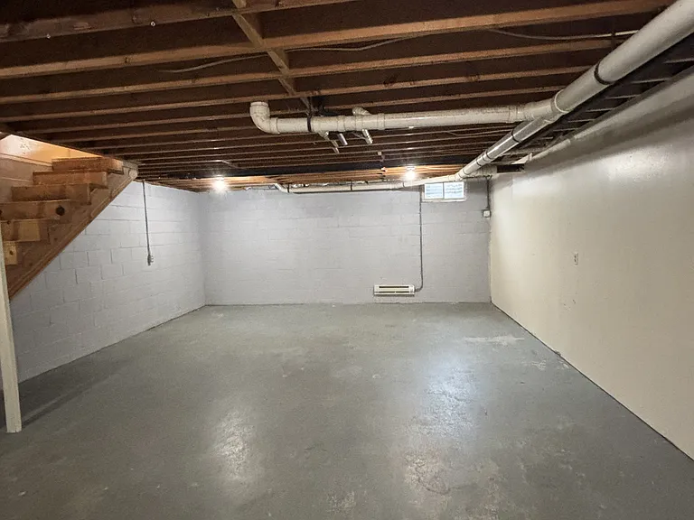 401 Morgan Ave #1 — Photo 5
