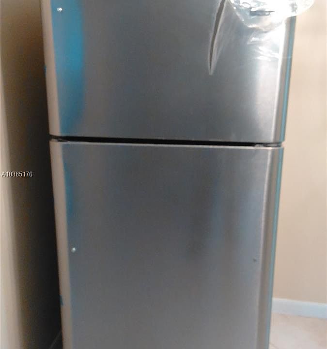 2nd image of 115 Calabria Ave APT 11