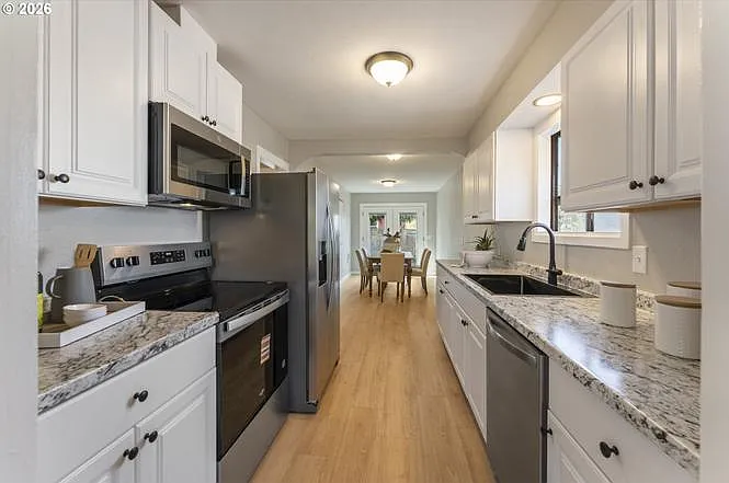 7915 N Exeter Ave — Photo 10