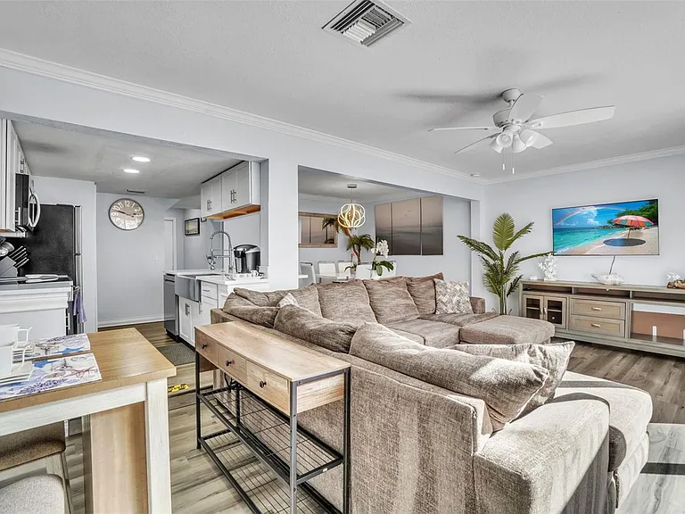 Orchid Dr — Photo 9