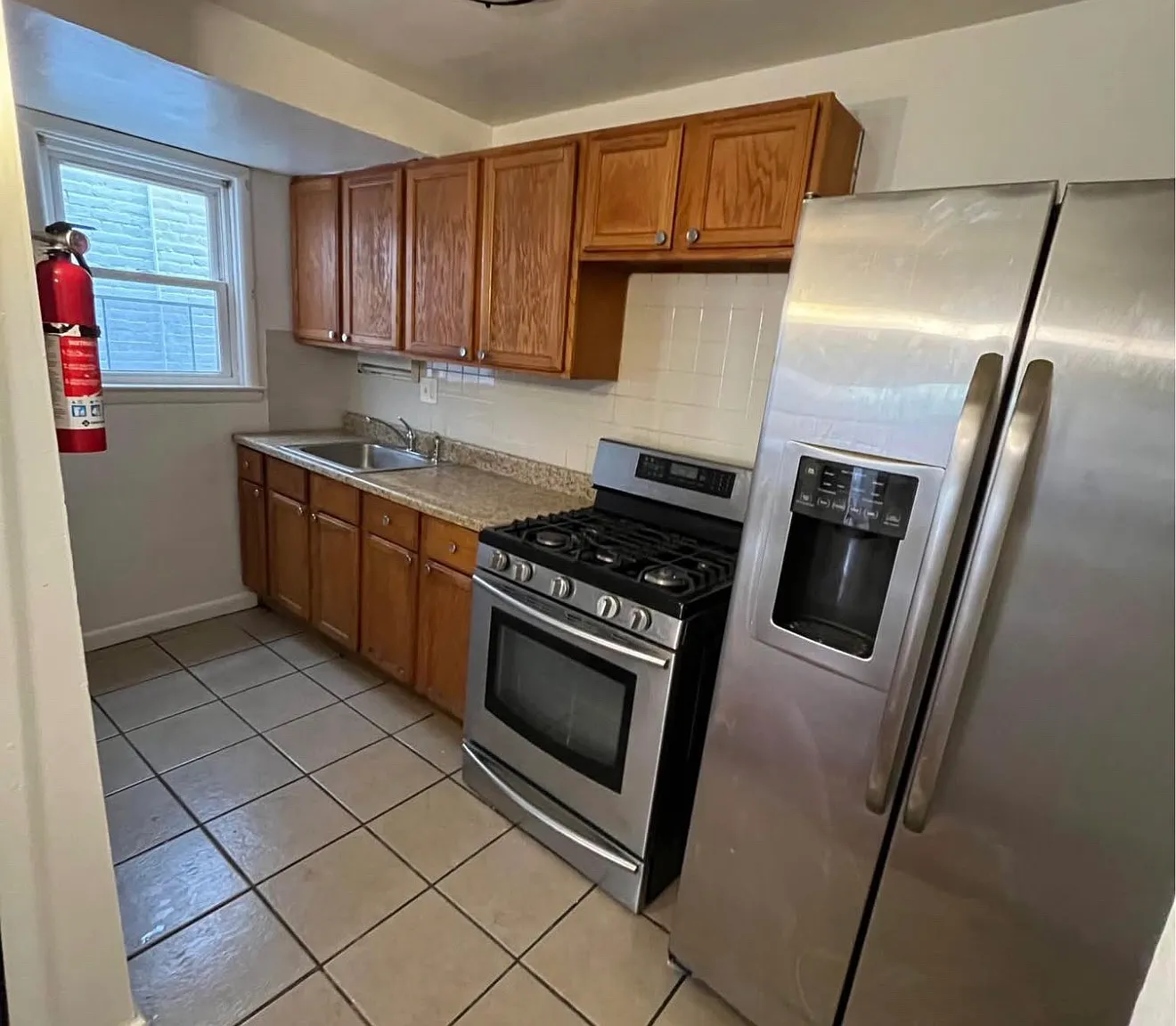 3 bed, $1,500 — Photo 1