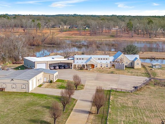 3rd image of 17008 Fm 344 W