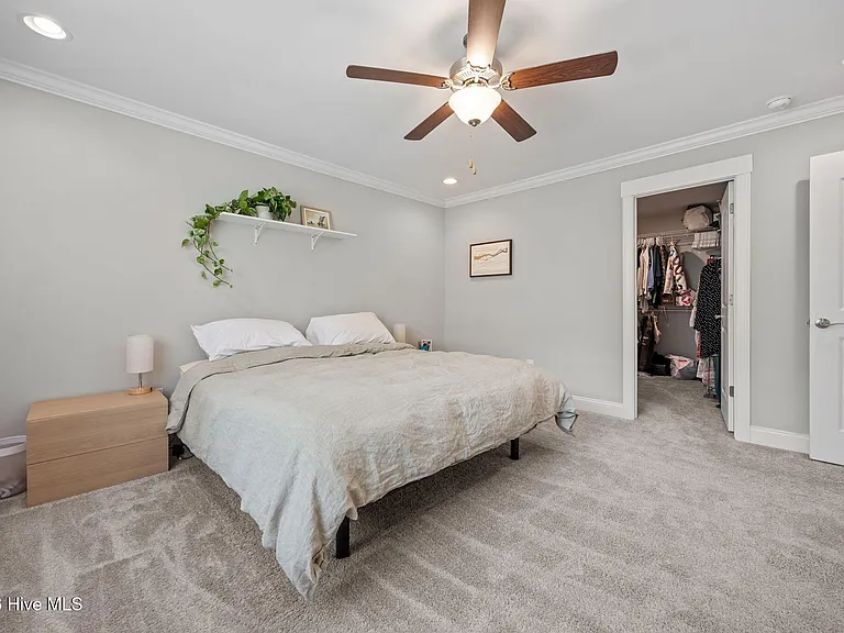 324 Dunston Rd — Photo 36
