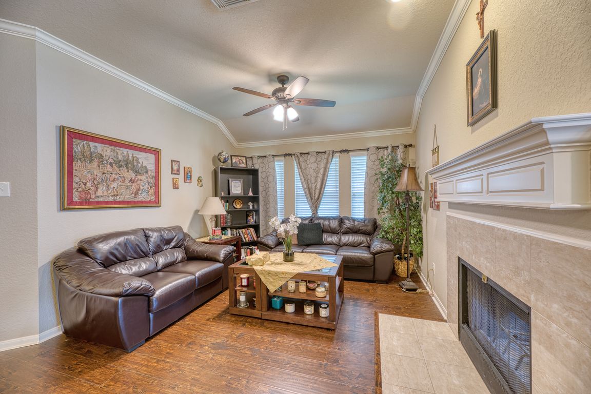 next background image