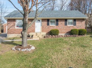 417 Peachtree Rd, Lexington, KY 40509