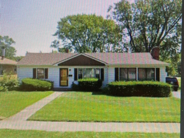 2115 Elim Ave, Zion, IL 60099