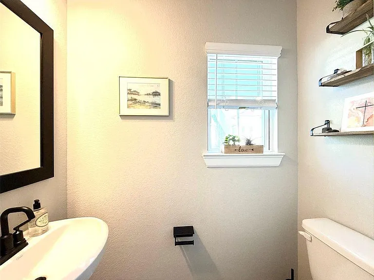 5614 Green Rise Ln — Photo 8