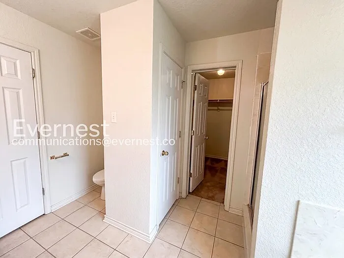 3705 Barbed Wire Dr — Photo 16