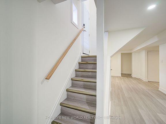 3rd image of 88 Ellendale Dr #Basement
