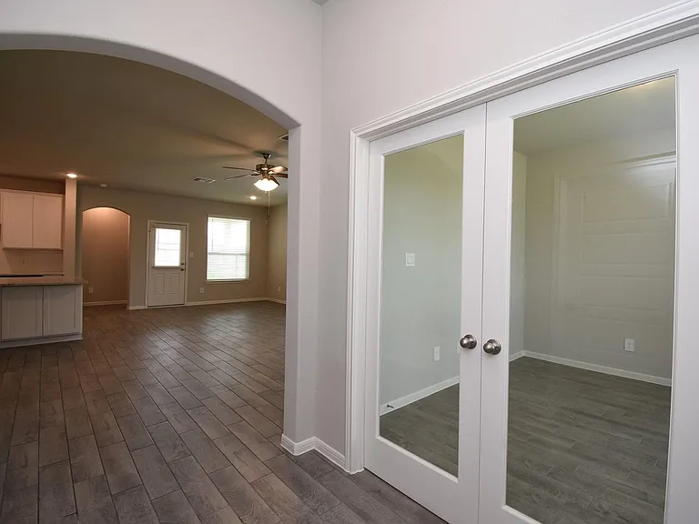 2128 Port Jackson Dr — Photo 7