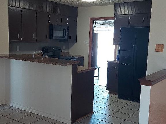 3rd image of 3203 Tallwood Dr