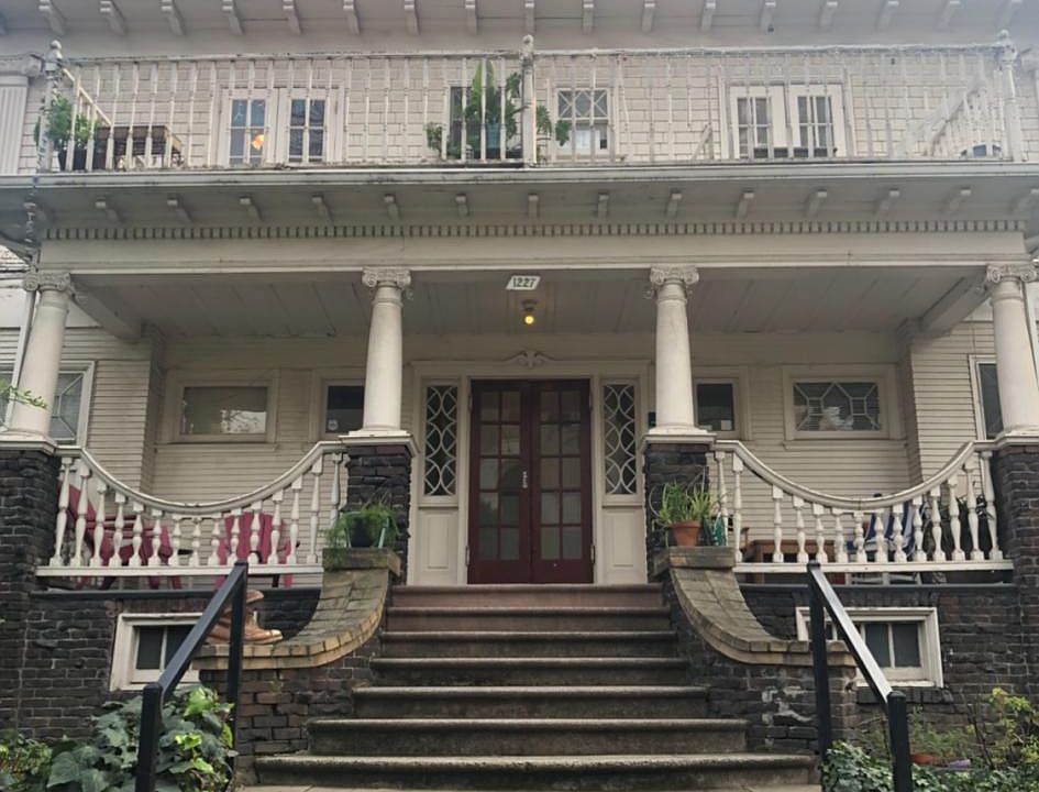 1st image of 1229 23rd St