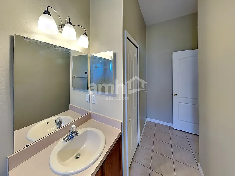 12828 Standbridge Dr — Photo 15
