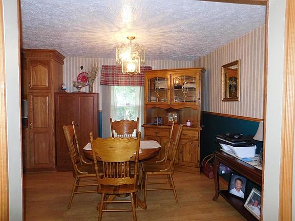 5th image of 700 Cherryhurst Dr