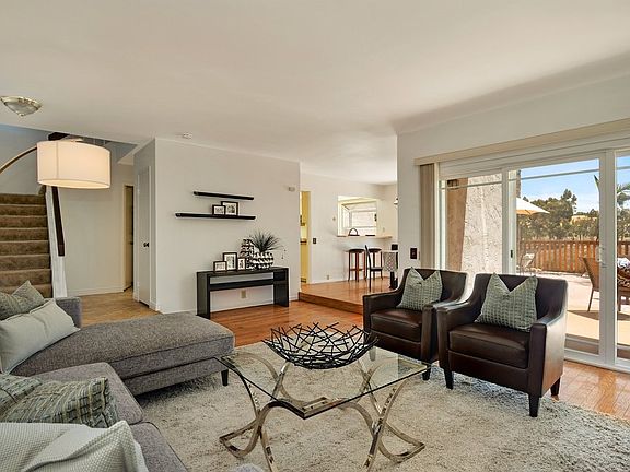 5th image of 5715 Menorca Dr