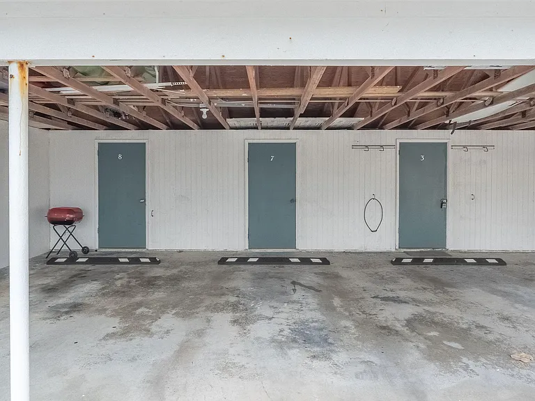 2186 Highway A1A #B7-unit B7 — Photo 32