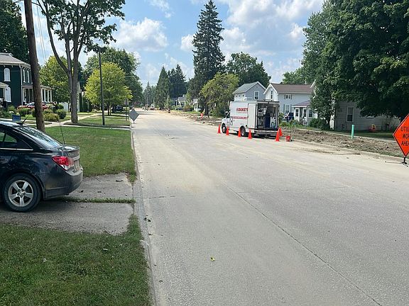 4th image of 203 W State St