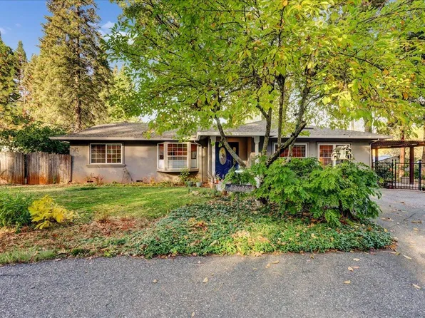 13678 Day Rd, Grass Valley, CA 95945