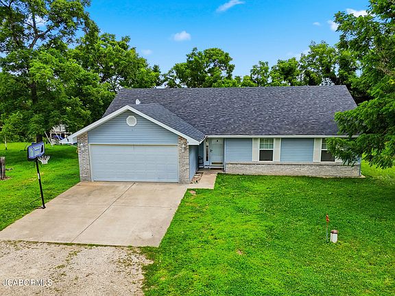 3rd image of 836 County Road 508
