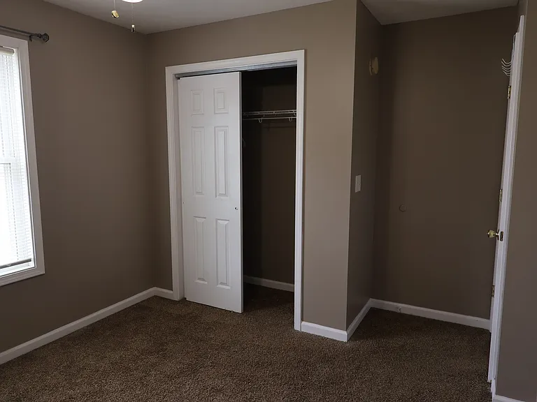 305 Brookside Pl — Photo 12
