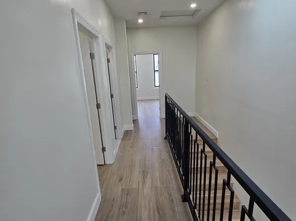 72 Van Dyke Street image 8 of 17