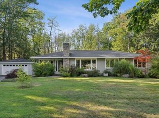 1 Birch Ridge Avenue, Topsham, ME 04086