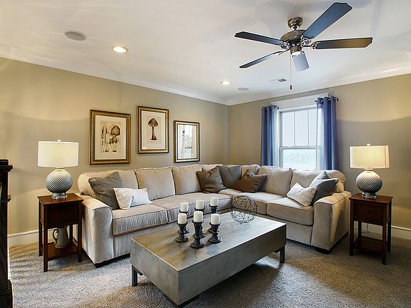 4th image of 544 Palladio Dr