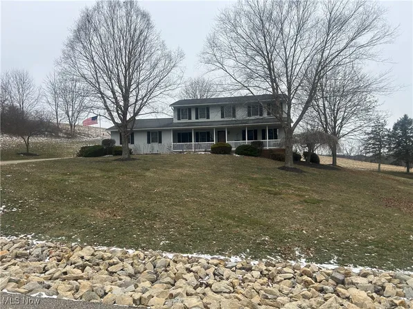 3156 Josephine St NW, Dover, OH 44622