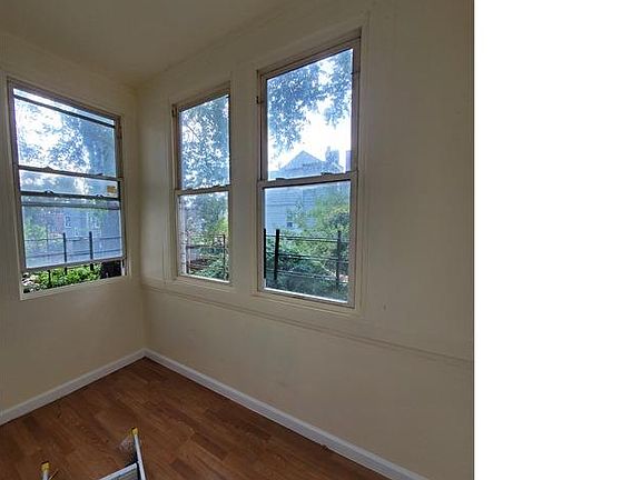 4th image of 13 Riverview Pl