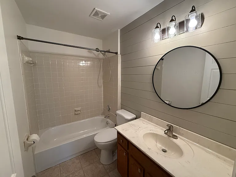 153 Arsenal Dr — Photo 8