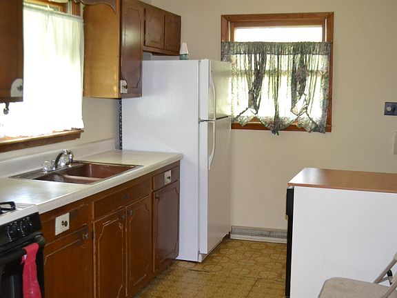 2nd image of 23712 Nora St