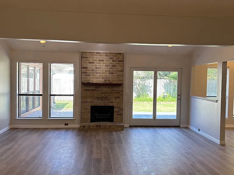 3732 Racquet Ct — Photo 5