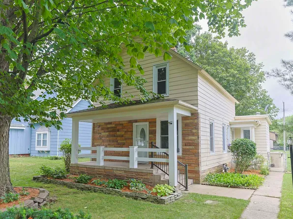 1017 S 26th St, South Bend, IN 46615