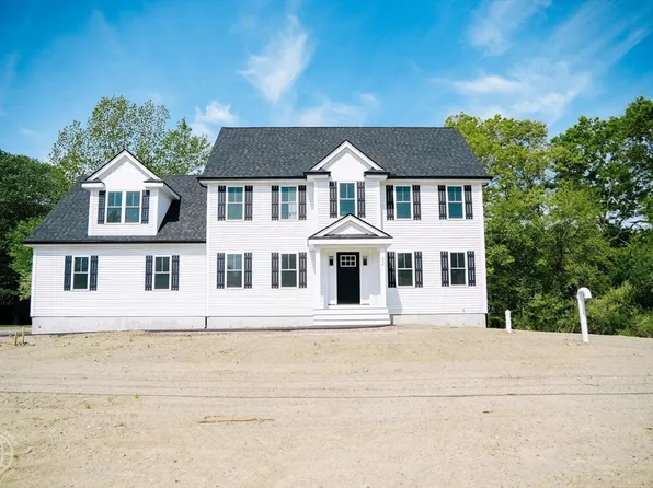 32 Woodview Dr, Taunton, MA 02780