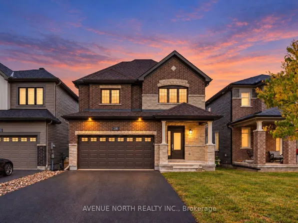 246 Aquarium Ave, Ottawa, ON K4A 1L2