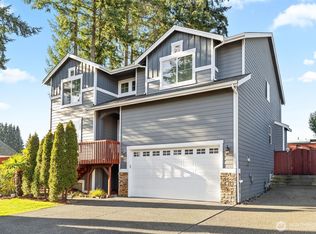2017 NE 24th Pl, Renton, WA 98056