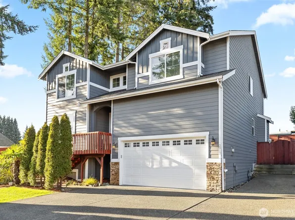 2017 NE 24th Place, Renton, WA 98056