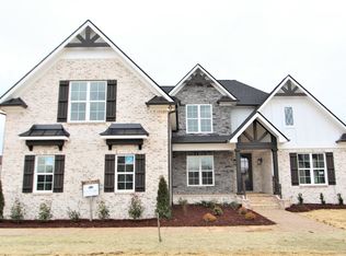 826 Brook Trl, Lebanon, TN 37087