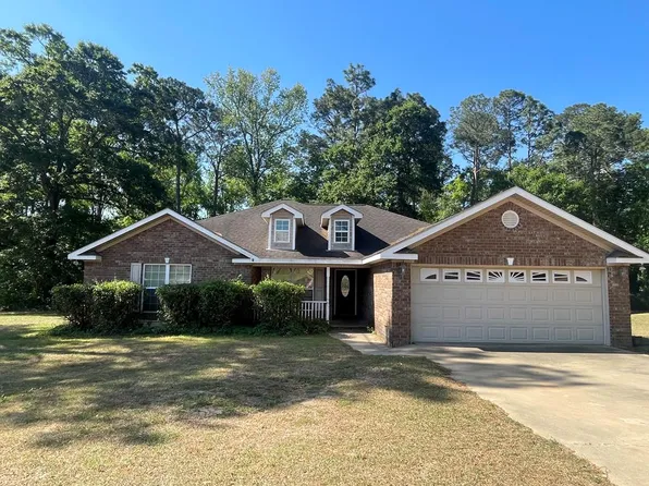 103 Oak Cir, Glennville, GA 30427