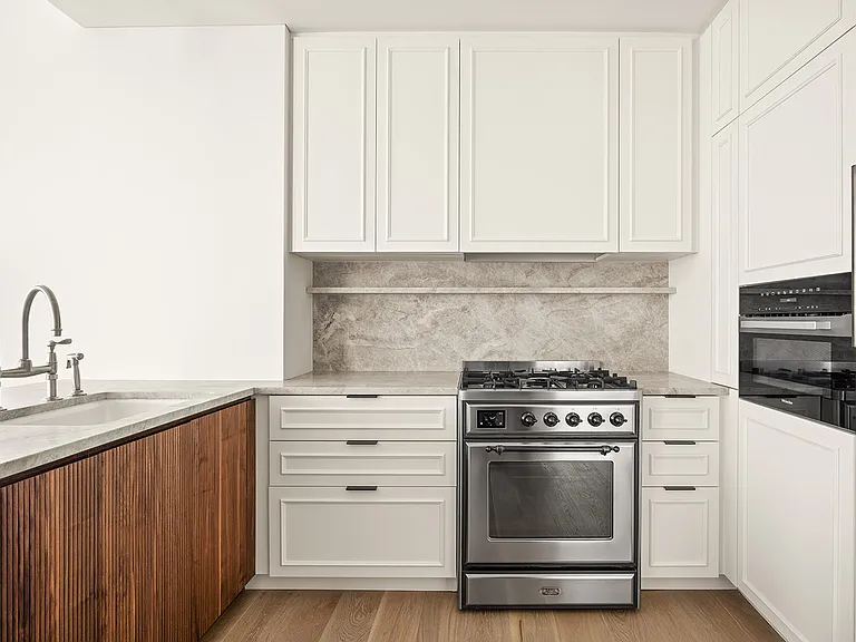 520 5th Ave #53C — Photo 6