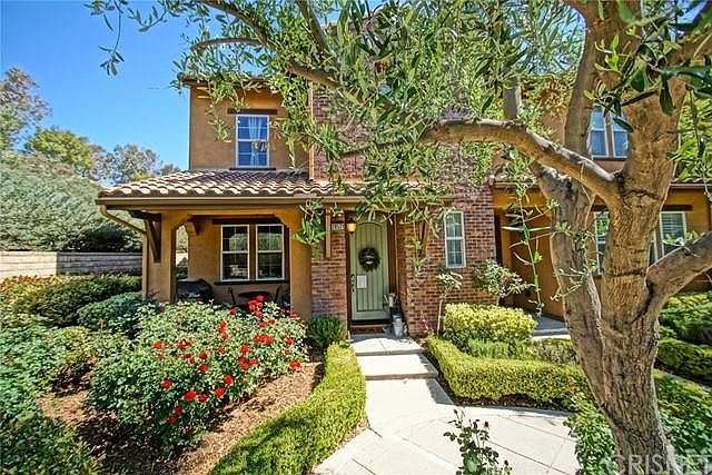 1st image of 28521 Herrera St