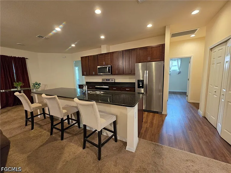 6004 Pecan Cir — Photo 6
