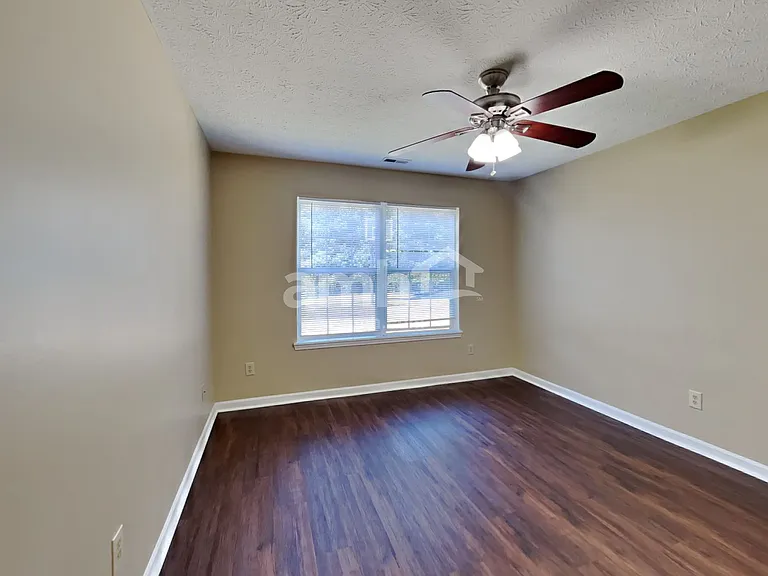1610 Winding Creek Trl — Photo 8