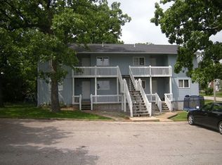 163 Oklahoma St SE APT 1A, Camdenton, MO 65020
