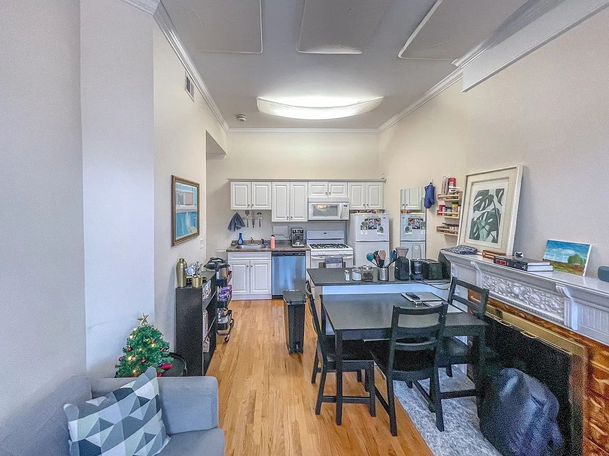 Building Photo - 278 Orange St #2
