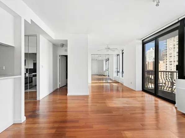 343 East 74th Street image 1 of 10
