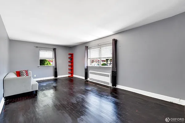 Rented by Oxford Property Group | media 27