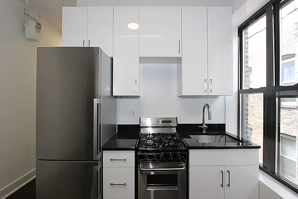 Rented by Compass | media 2