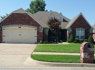 905 W Granger St, Broken Arrow, OK 74012