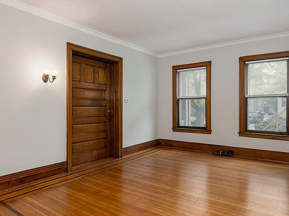 3rd image of 448 Norwood Ave #1